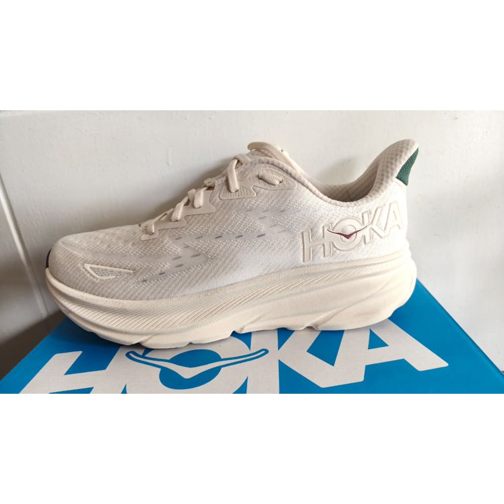 hoka Clifton 9