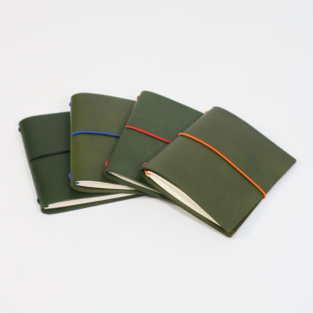 

Handmade Vegtan Leather Journal A6