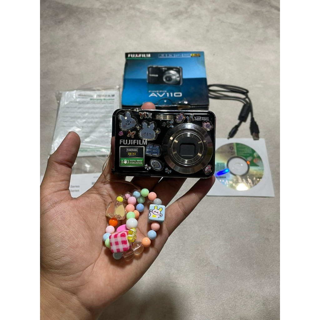 Digicam Fujifilm Finepix AV110 with Box