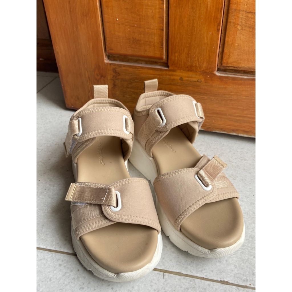 Preloved Sandal Hush Puppies