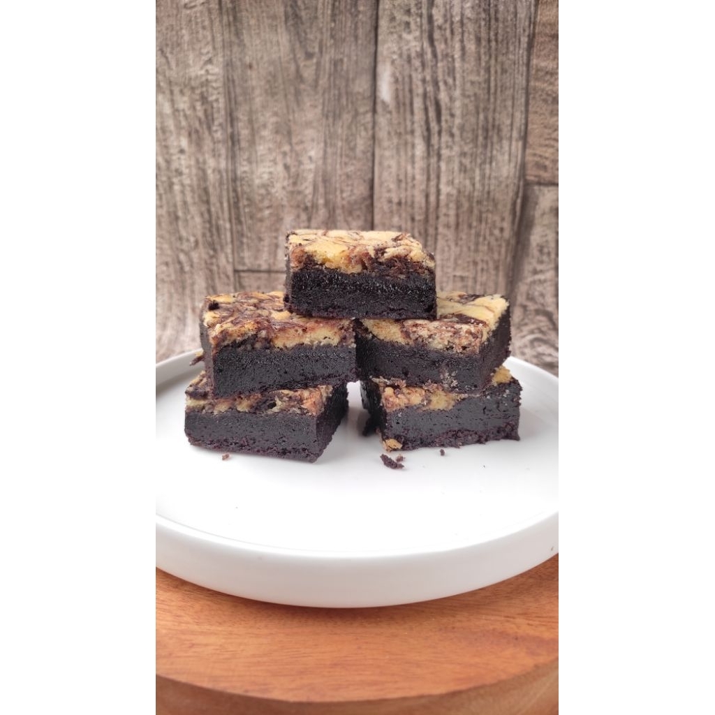 Fudgy Brownies / Shiny crust brownies