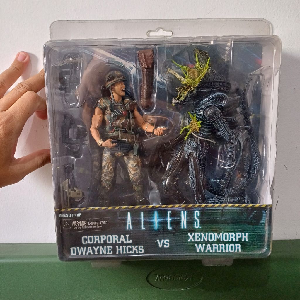 Neca Aliens Dwayne Hicks vs Xenomorph
