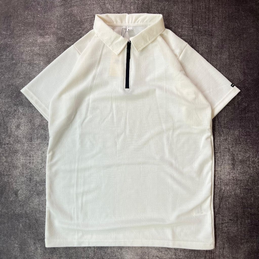 Kaos Polo Pria Bahan Knit Half Zip Putih