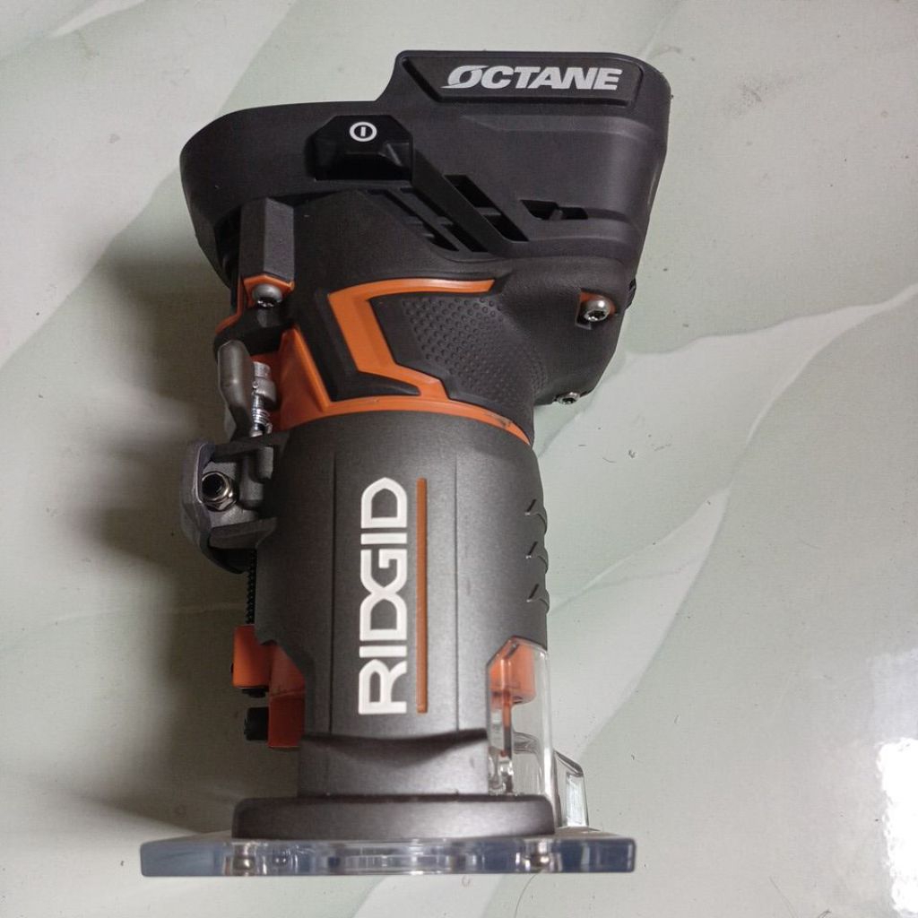 Trimmer RIDGID OCTANE Brushless Cordless 18v variable speed (BEKAS)