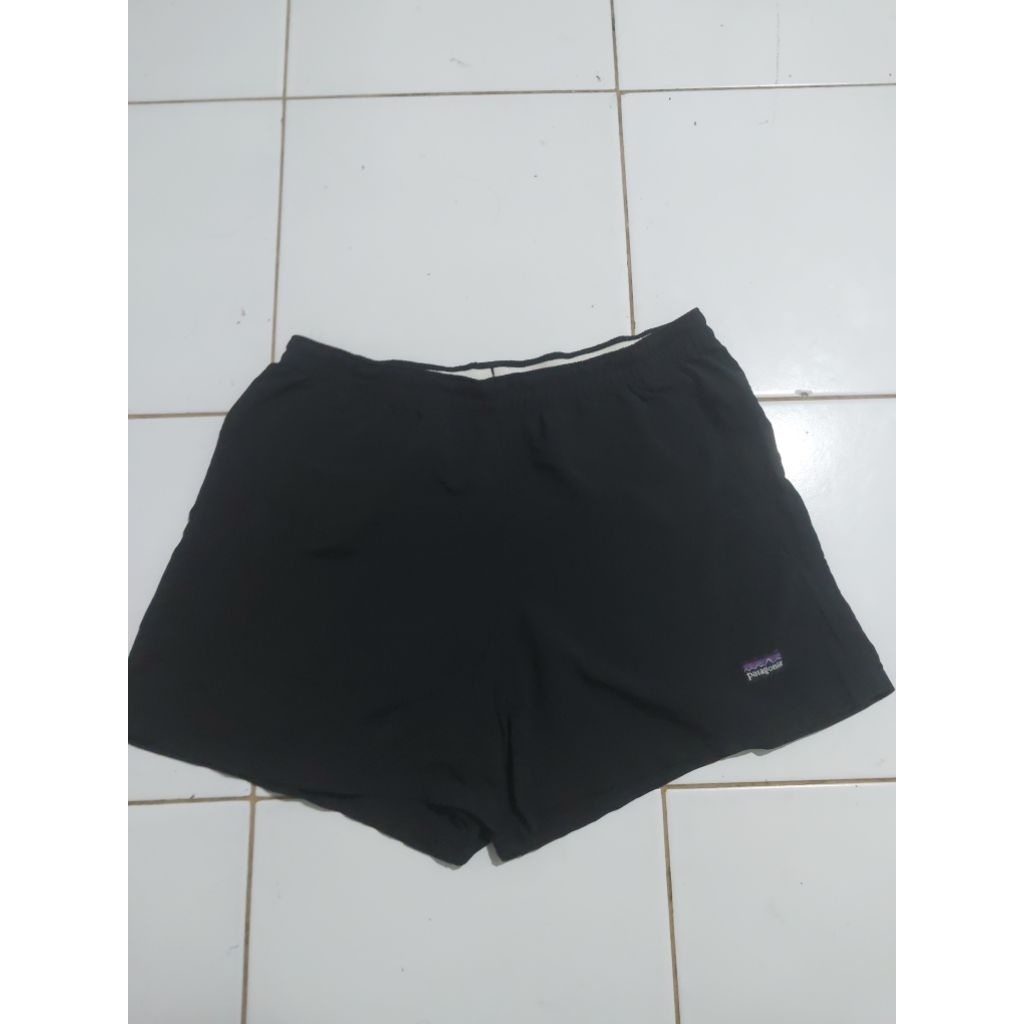 celana pendek patagonia