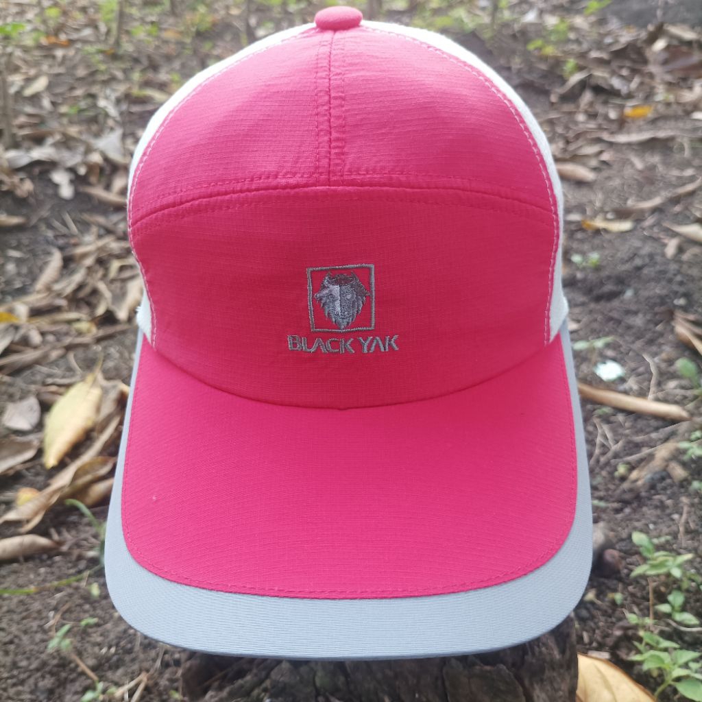 topi olahraga BLACK YAK /topi outdoor