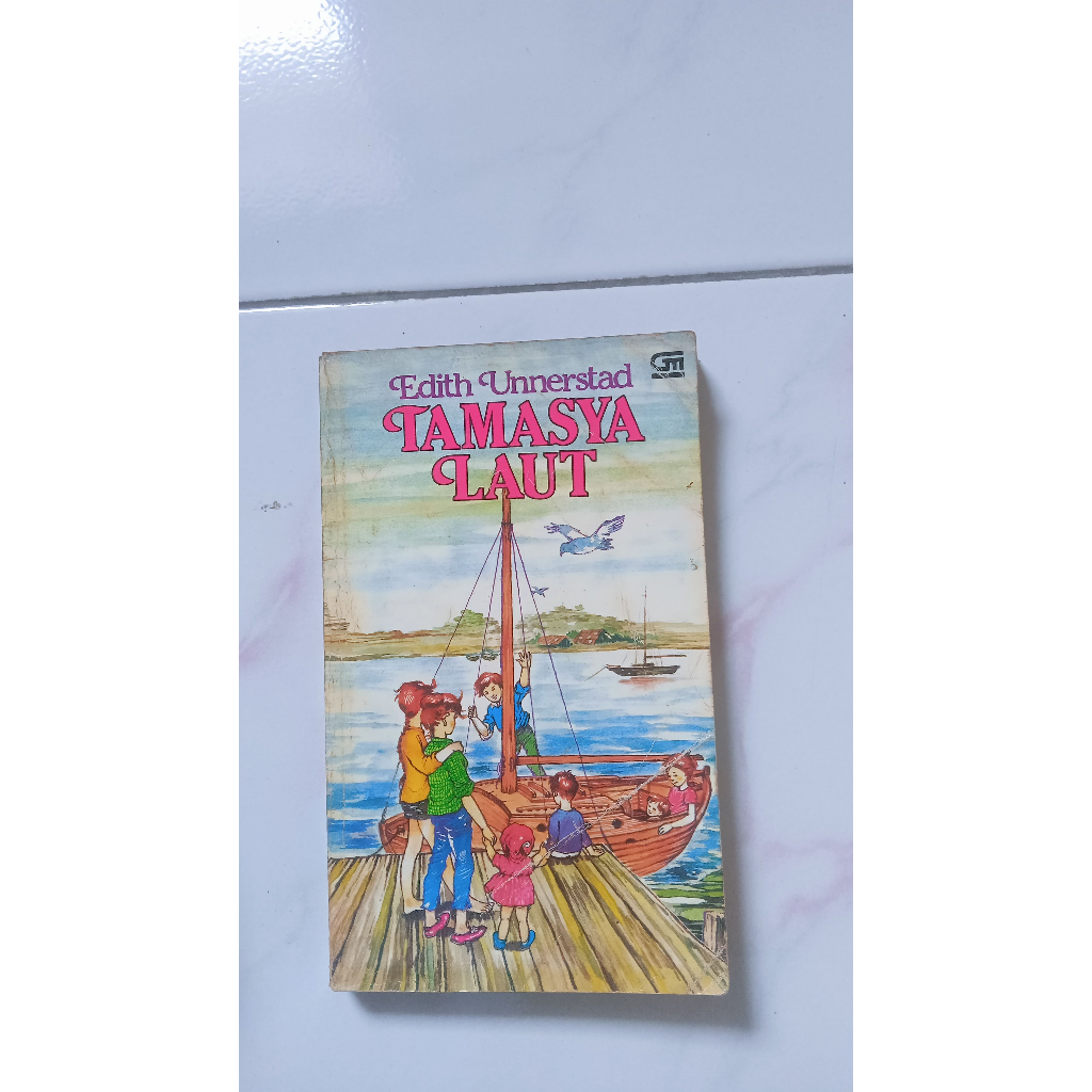 Tamasya Laut - Edith Unnerstad