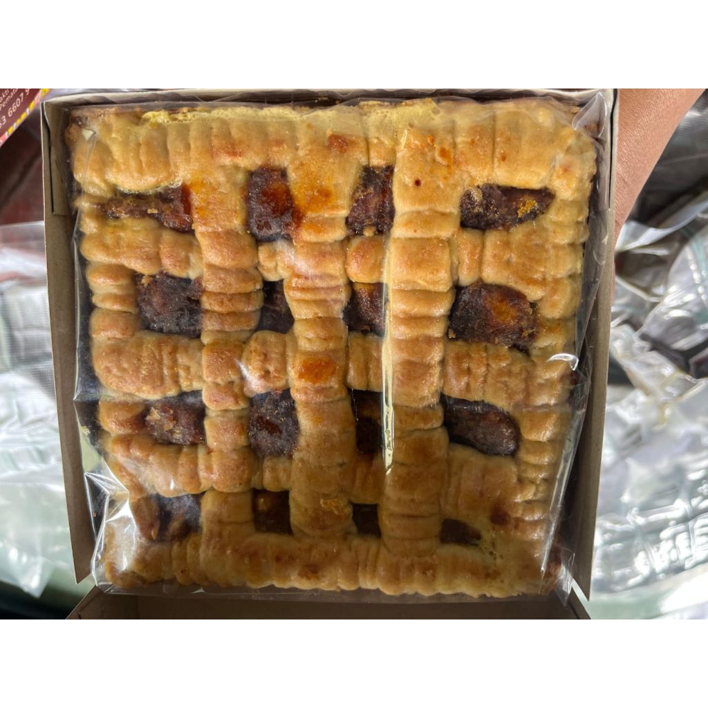 

kue induk tat khas bengkulu