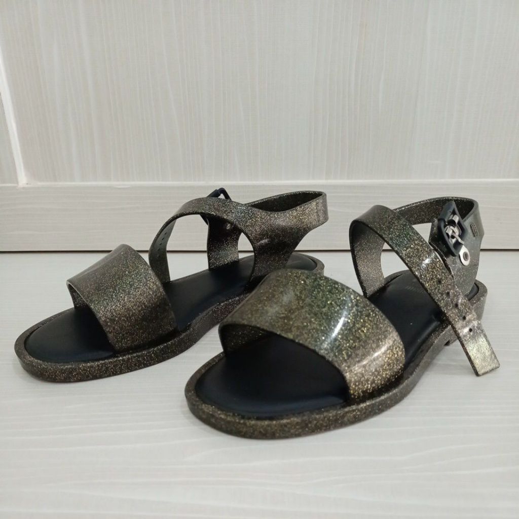 Preloved Sandal Anak Wanita M3lissa