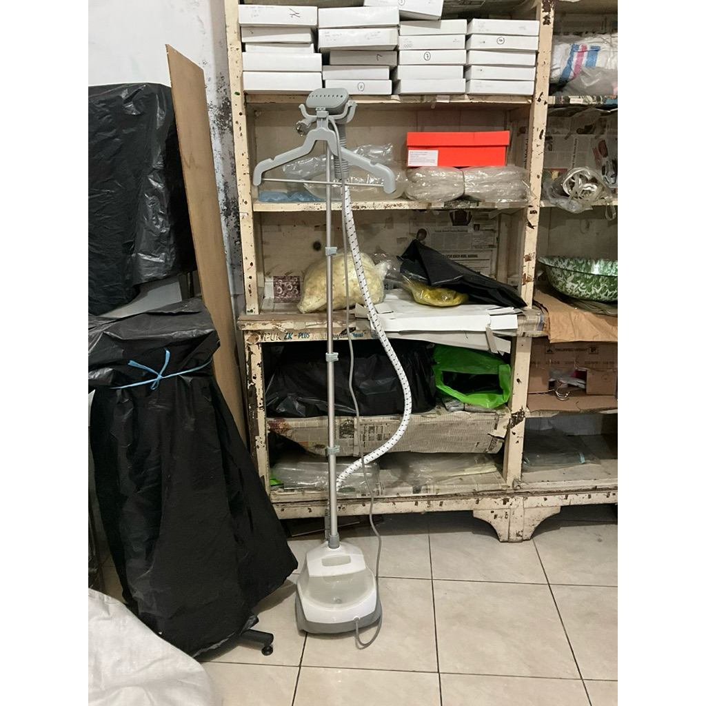 Setrika Uap Salav Nego