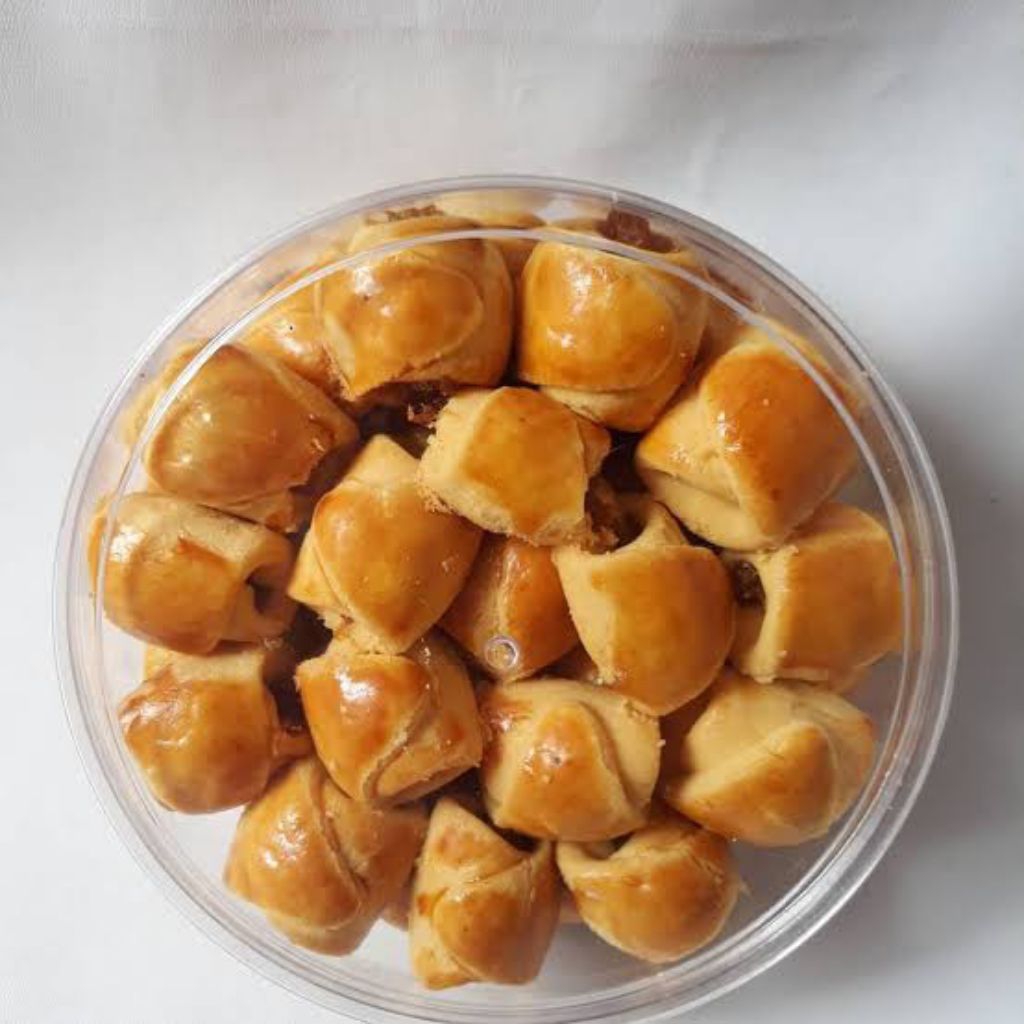 

NASTAR CLASSIK BENTUK LIPAT HOME MADE