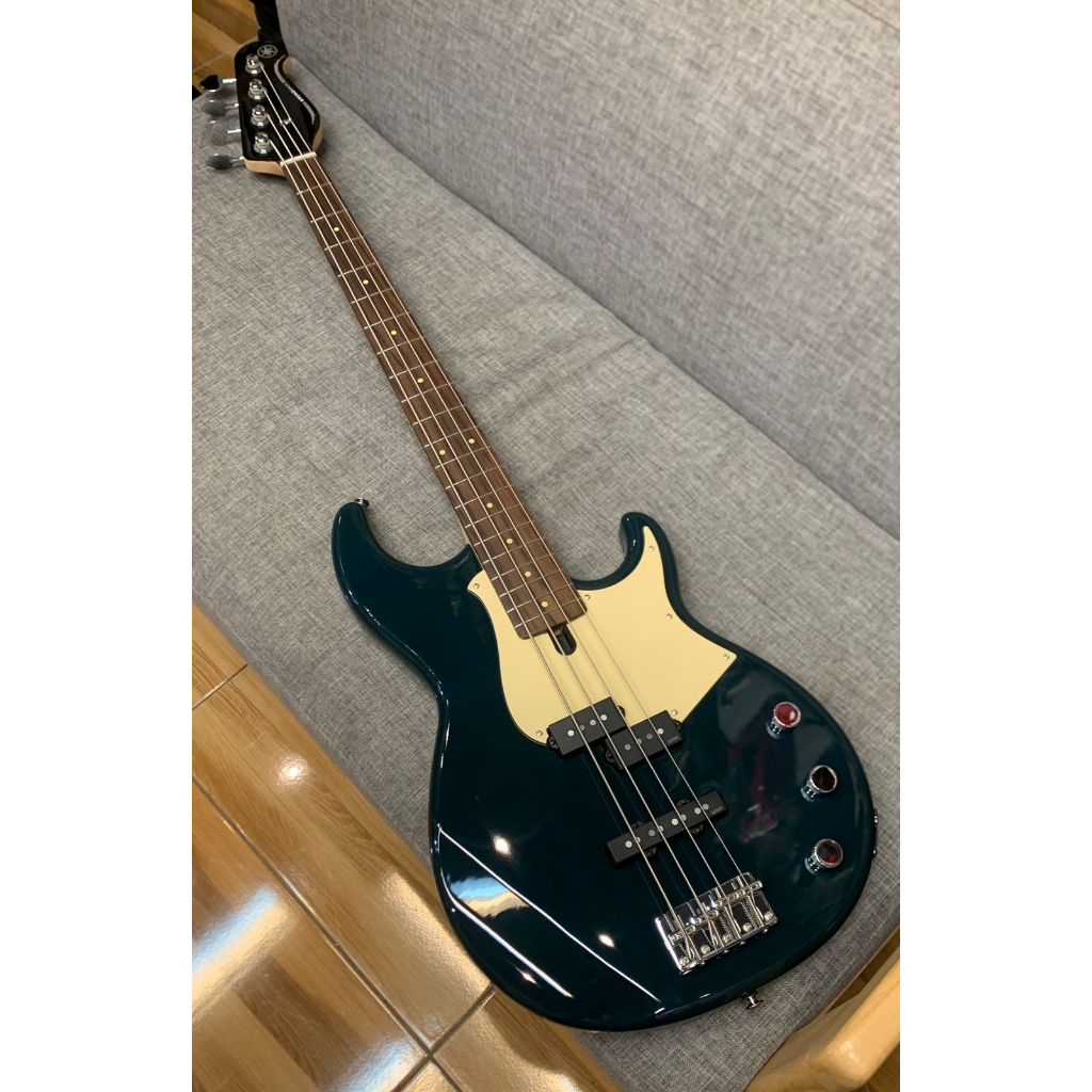 Yamaha Electric Bass BB434 / BB-434 / BB 434 - Teal Blue