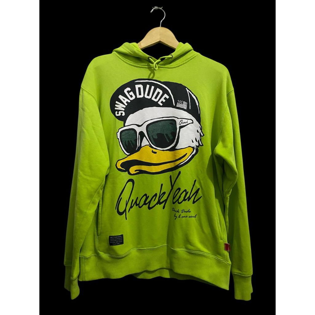 preloved hoodie be one soul big logo hijau size 2L