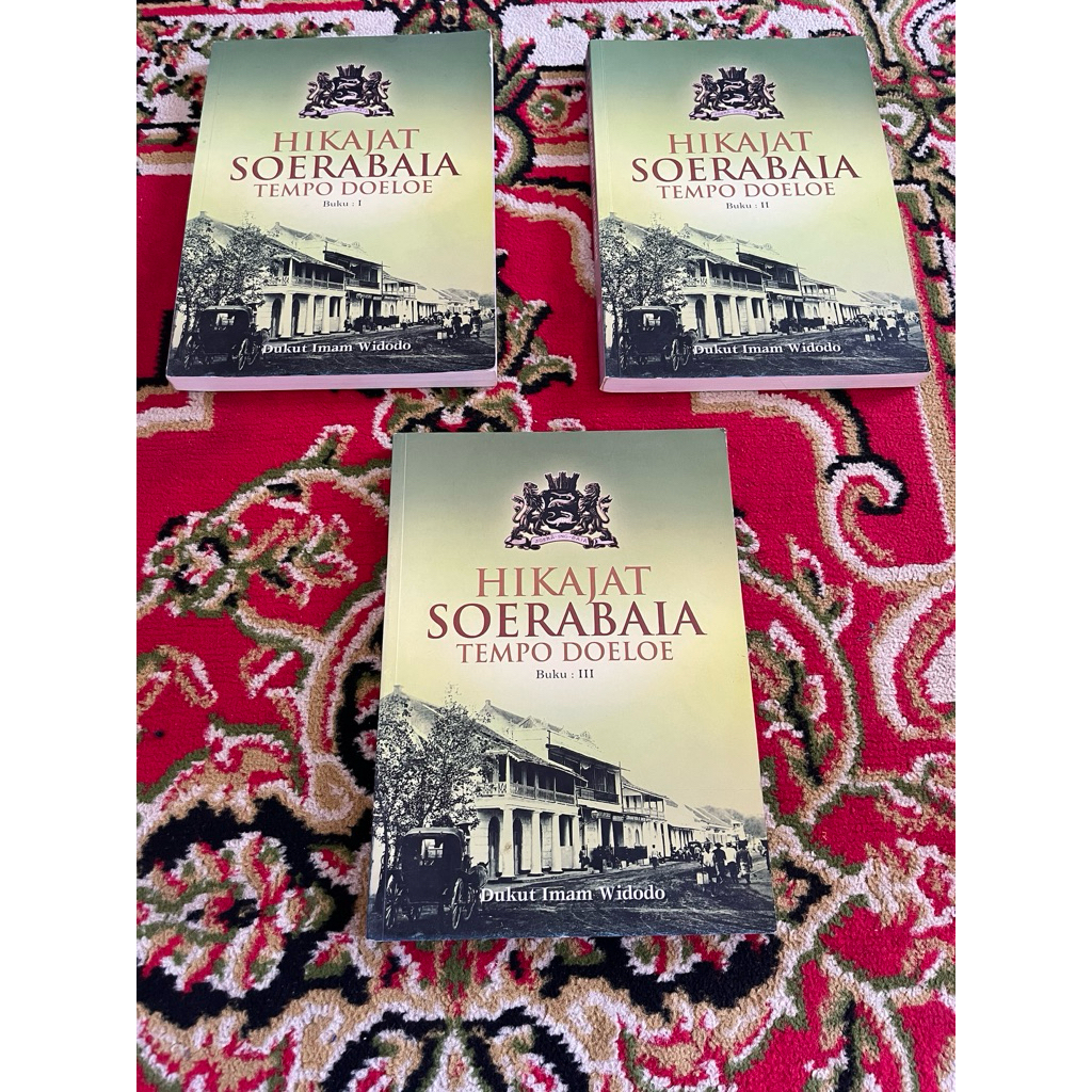 BUKU HIKAJAT SOERABAJA TEMPO DOELOE EDISI 1-3