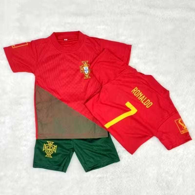 TERMURAH SETELAN BAJU BOLA ANAK RONALDO PORTUGAL USIA 6 BULAN - 15 TAHUN / BAJU RONALDO PORTUGAL ANA