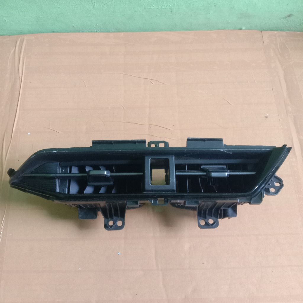 kisi kisi AC Yaris 2025 original