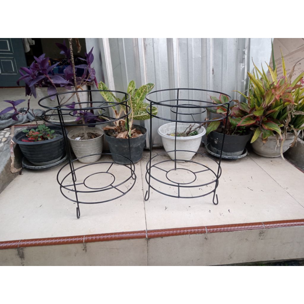 rak wajan.rak panci/tatakan wajan 2 susun