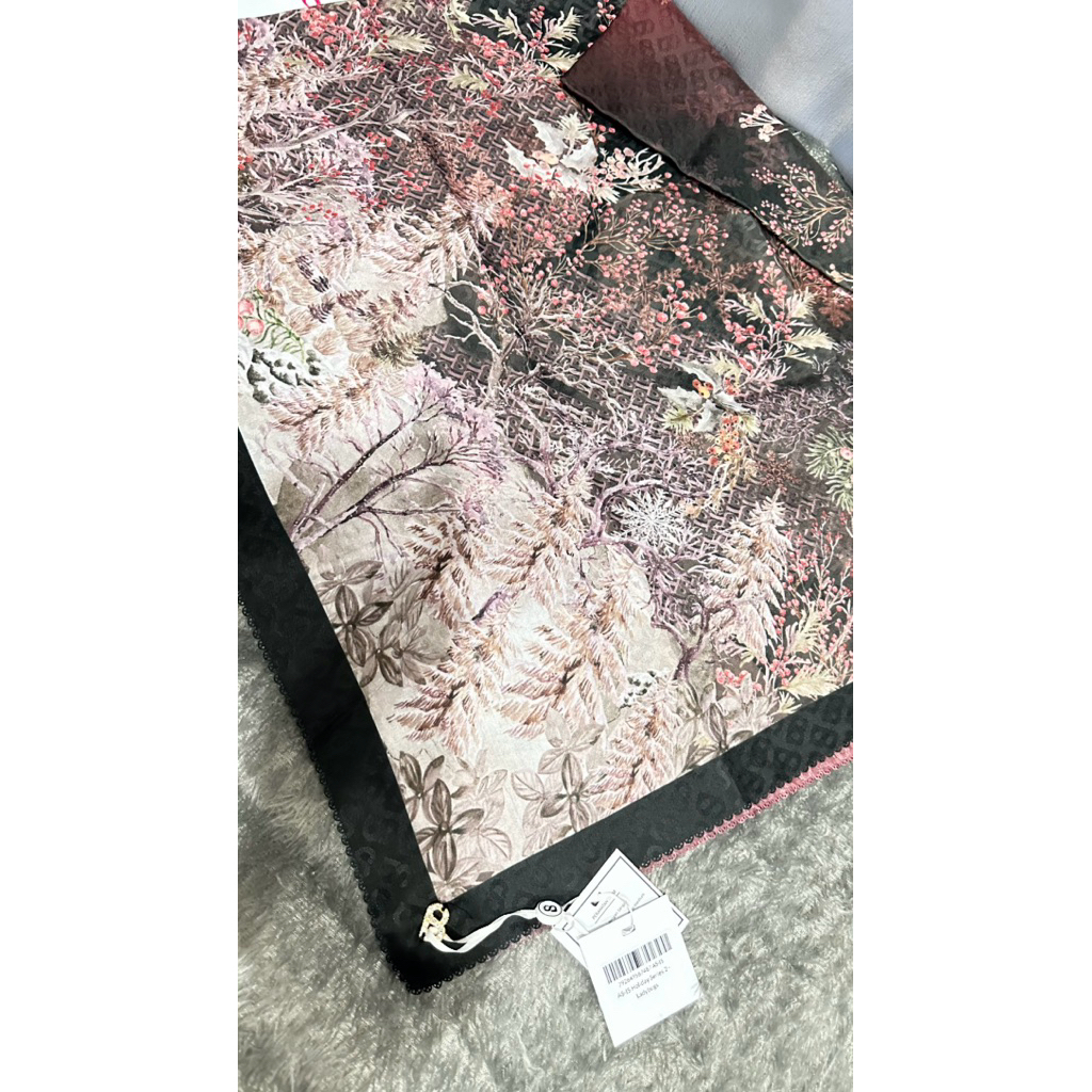 New as is Holiday 2 in Ladybug, Buttonscarves new with tag voal reguler square no bo