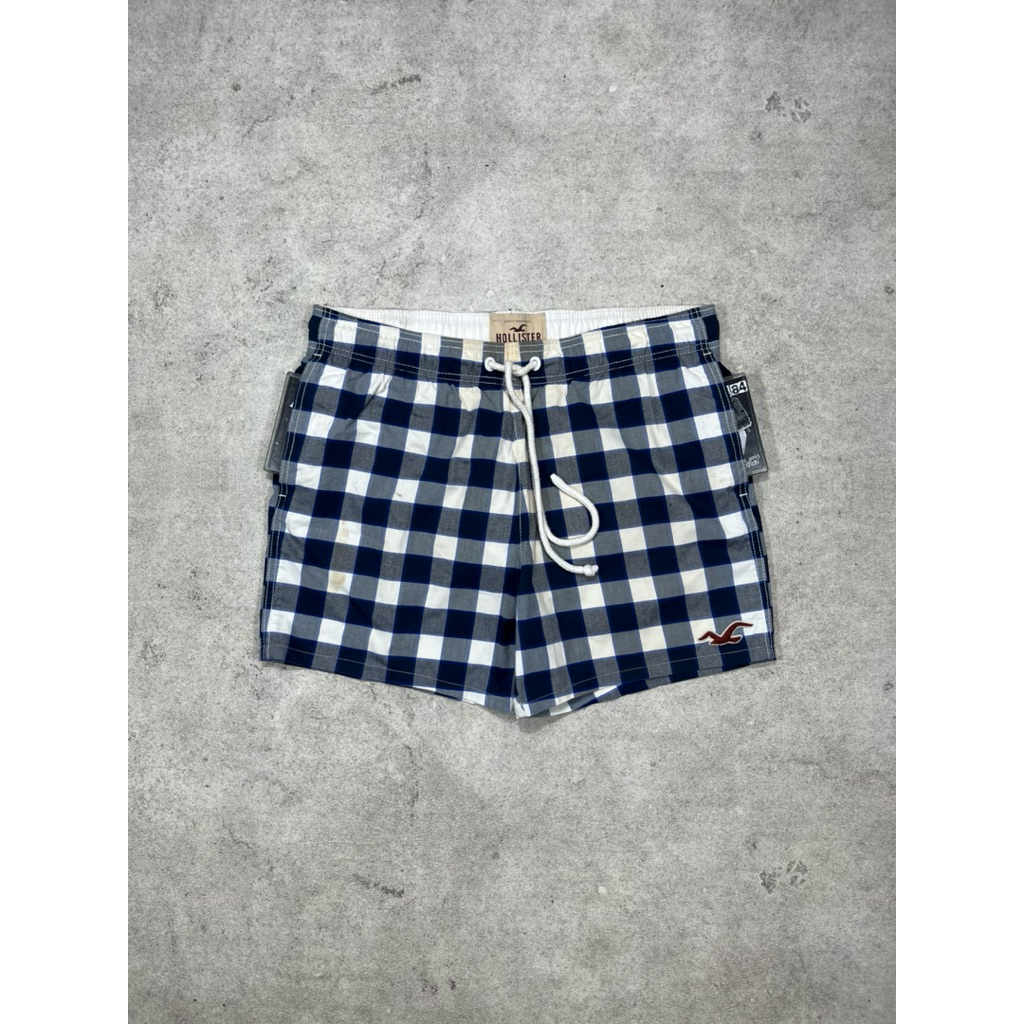 Celana pendek hollister