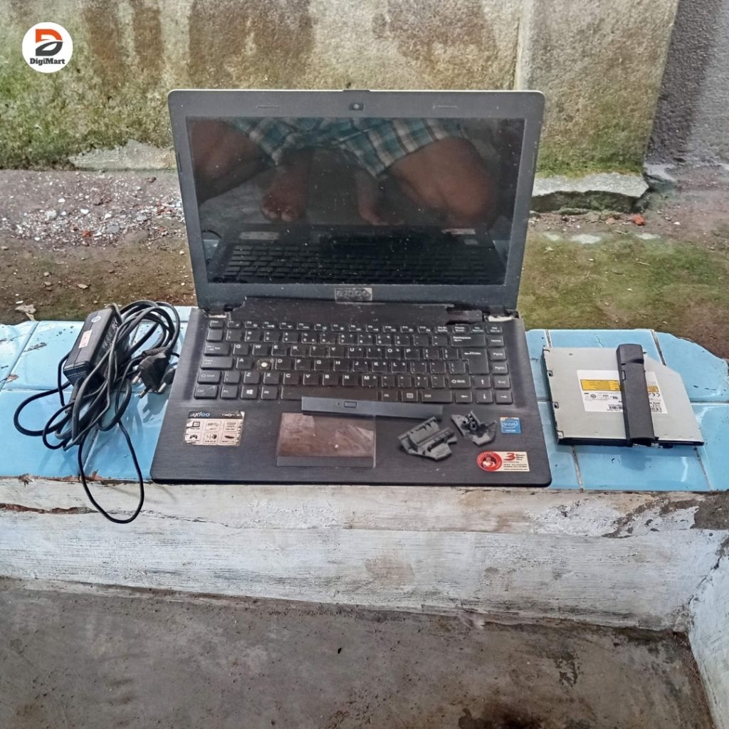 Laptop Axioo Neon Tnh Second