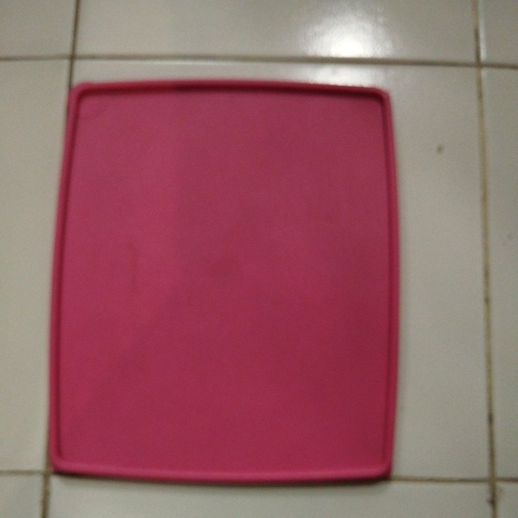 Tutup tupperware kotak second PL cakep aman