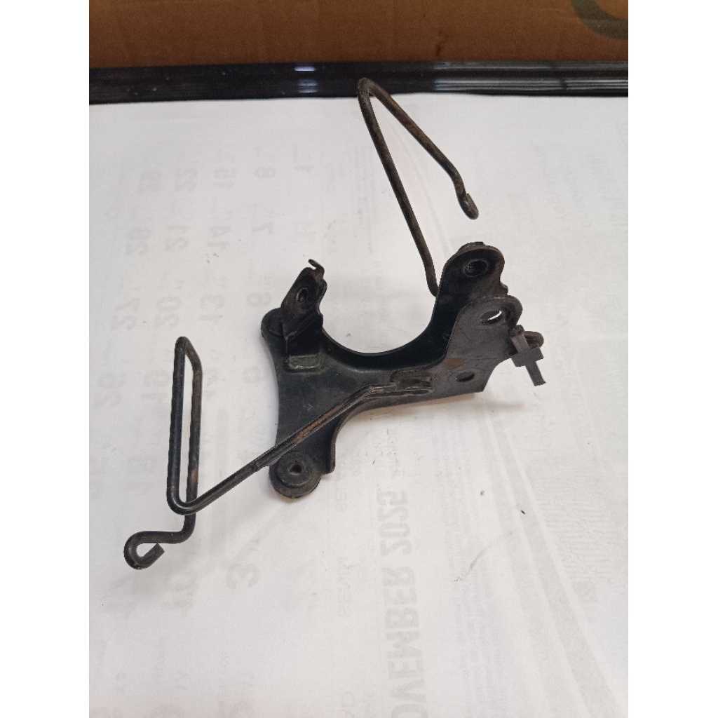 braket dudukan panel depan supra 125 old ,kharisma