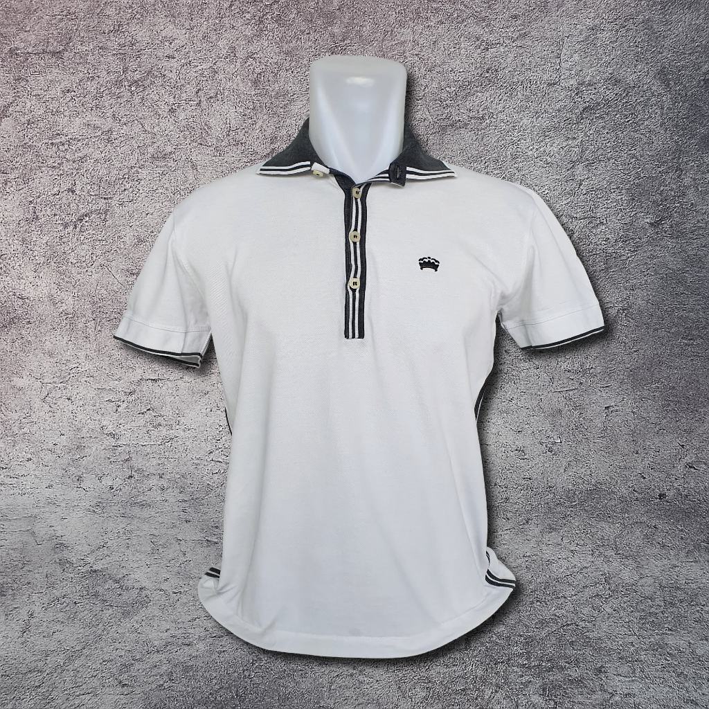 Baju Kaos Polo HUGO BOSS - Size M / Lebar Dada 52 cm - Original - Second