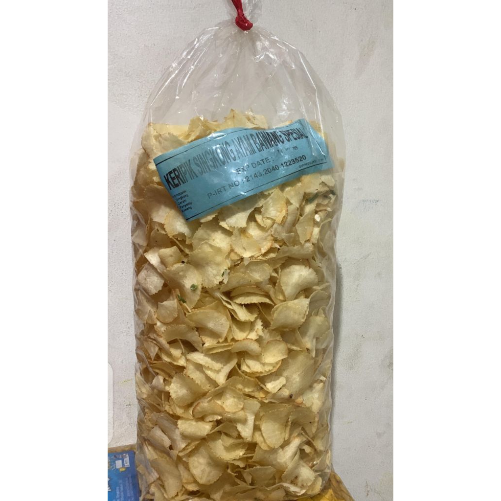 1 ball keripik singkong ayam bawang spesial tipis renyah gurih asin enak