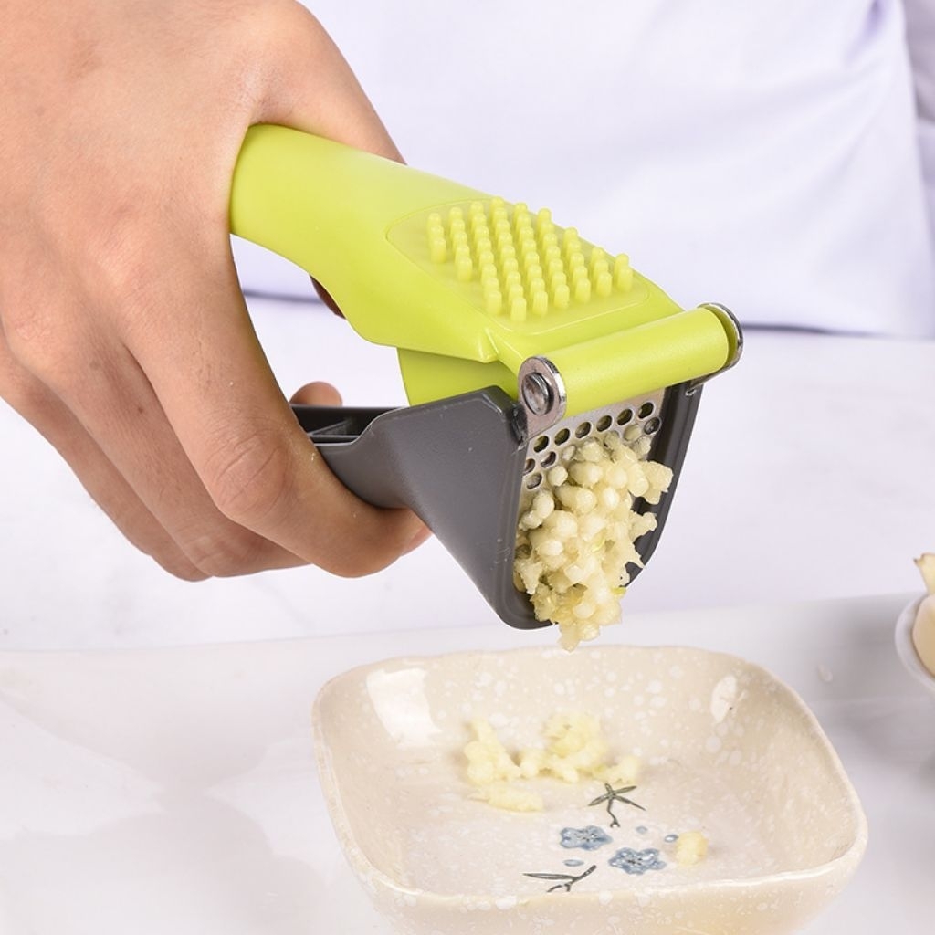 Press bawang pemecah bawang putih / alat penghancur bawang / Garlic press