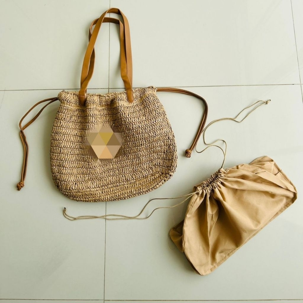 TAS WANITA JERAMI SERUT ADA FURING