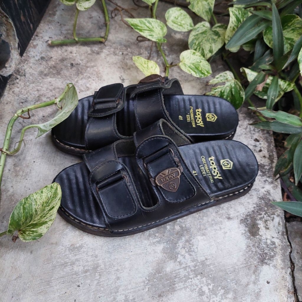sandal kulit second topsy size 41(26cm)