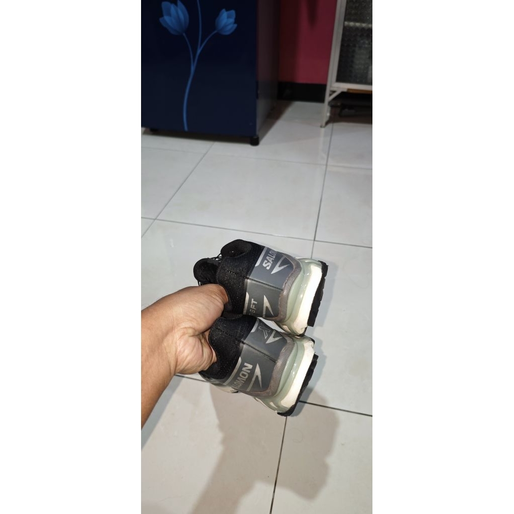 Sepatu Salomon Second