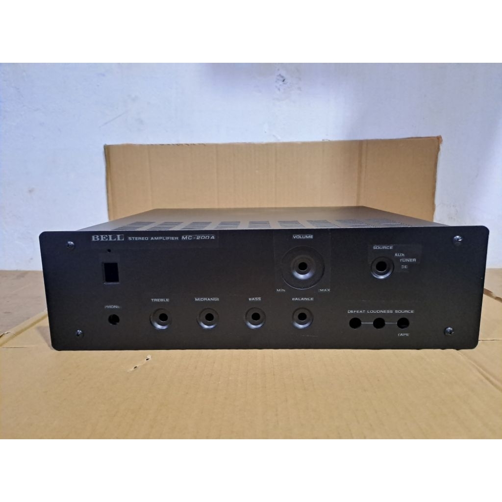 Box Stereo Amplifier Bell MC - 200 A .
