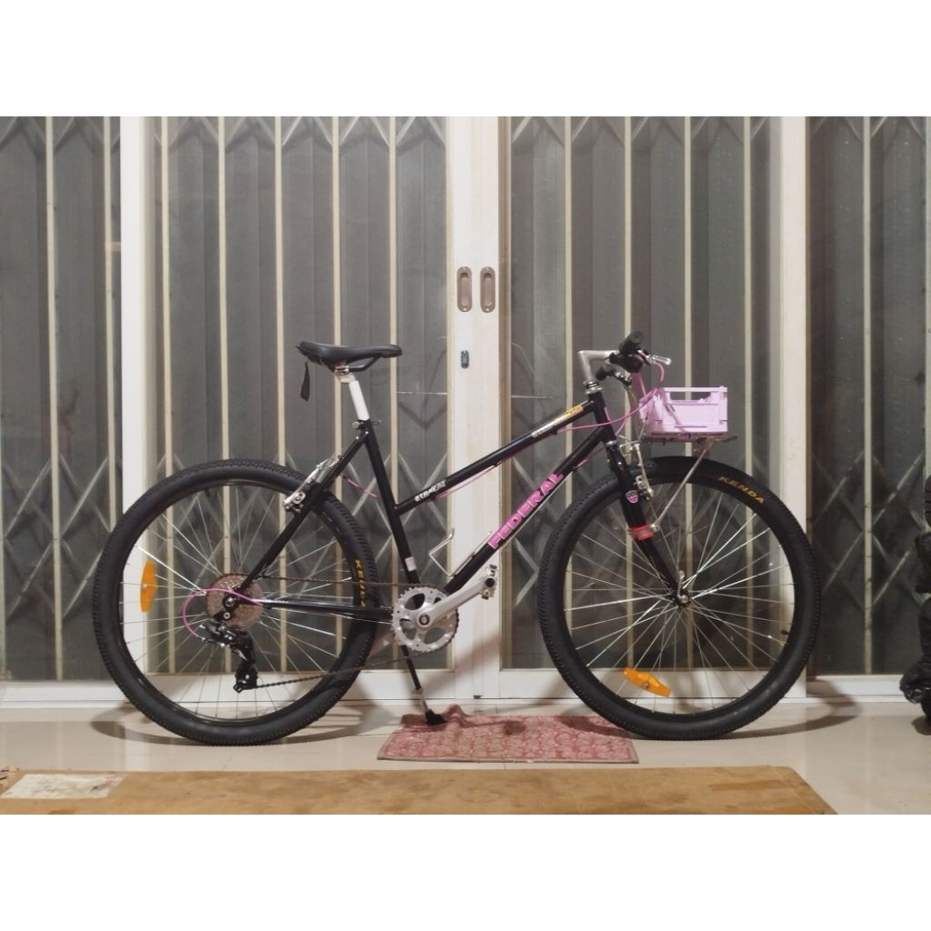 Sepeda Commuter Bike Lady Federal Pre Order