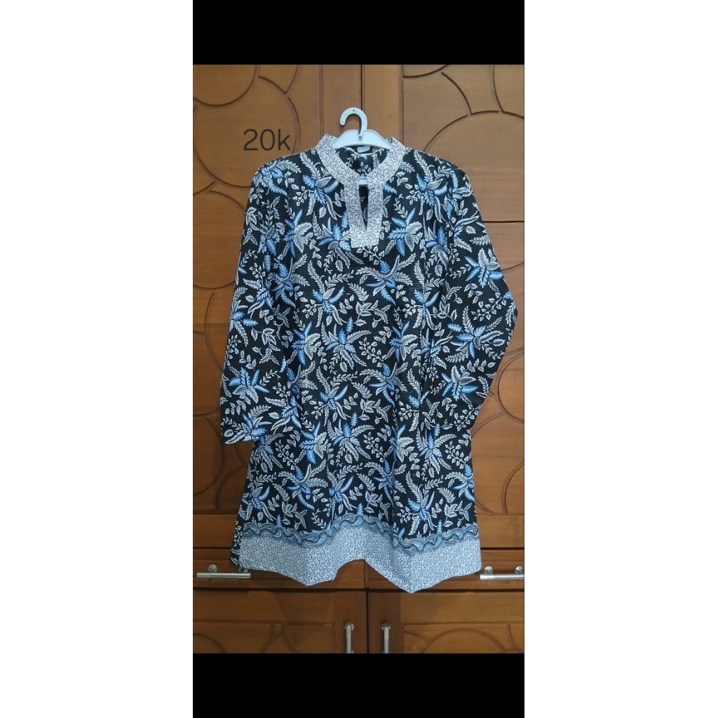 Preloved Tunik batik by Benang Raja (FREE jilbab random)