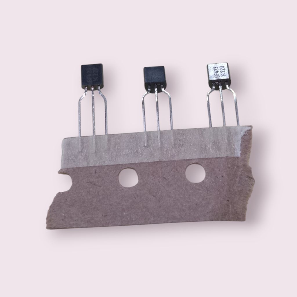 transistor bf 423