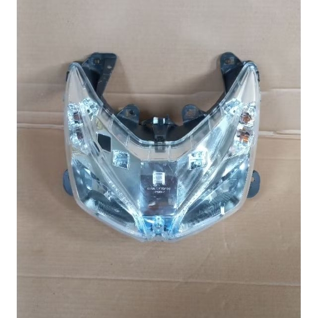 Reflektor Headlamp lampu depan Honda Vario 110 fi agnes vario 110 injeksi  soket 3 Original