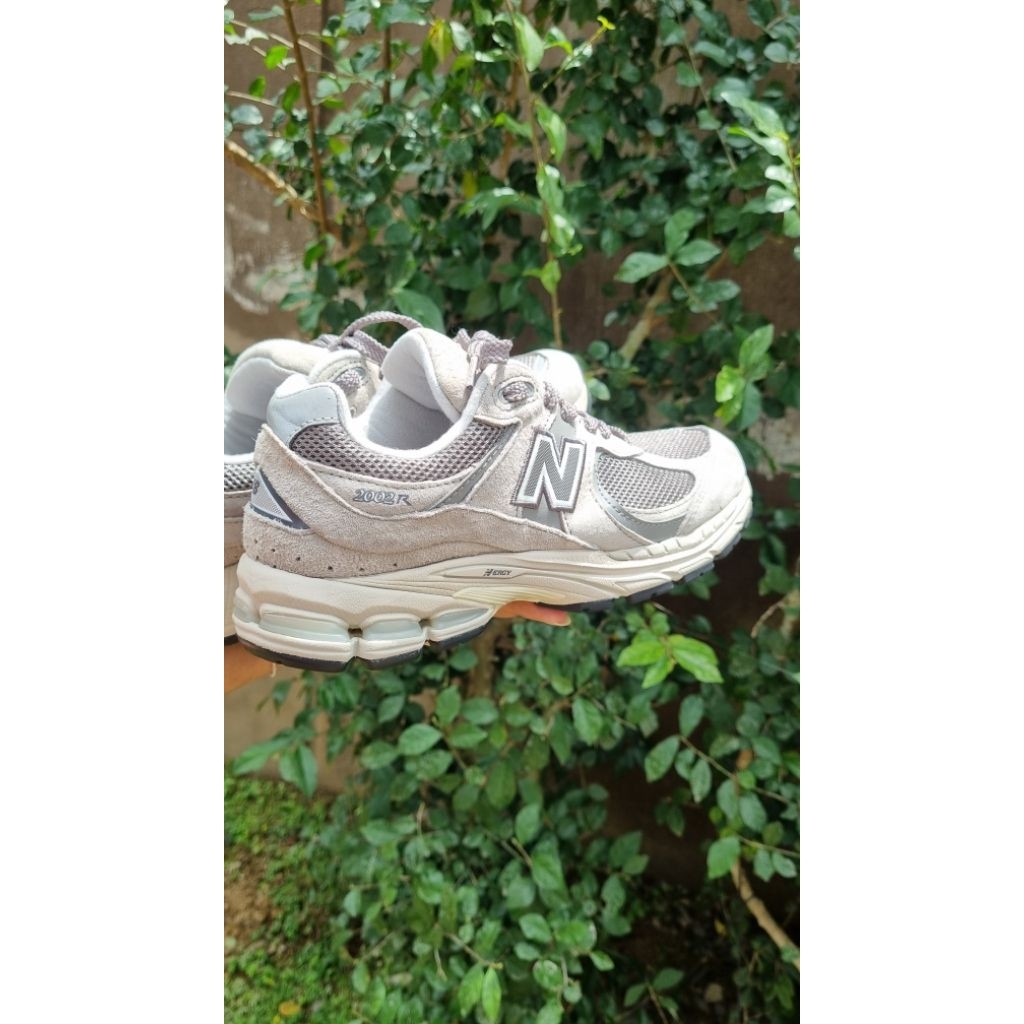 Nb 2002r second original