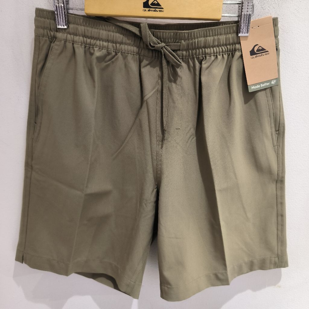 CELANA PENDEK QUIKSILVER TAXER AMPHIBIAN 18