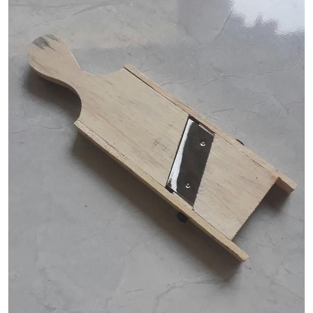 SUGU KRIPIK PISANG SINGKONG ALAT IRIS