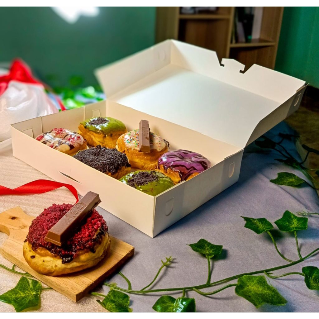 Box Donat | Box Donat Isi 6 | Box Donat Isi 3 | Box Donat Isi 2 | Dus Donat Motif | Kemasan Donat Ba