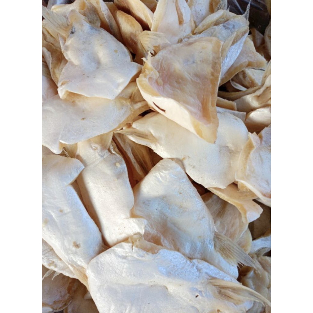 

Ikan Asin Lemak Perut Patin