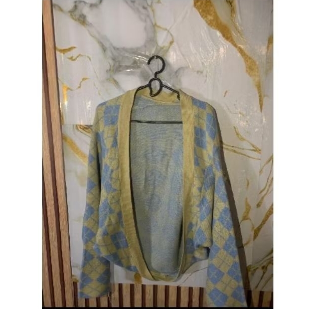 cardi ketupat biru cream