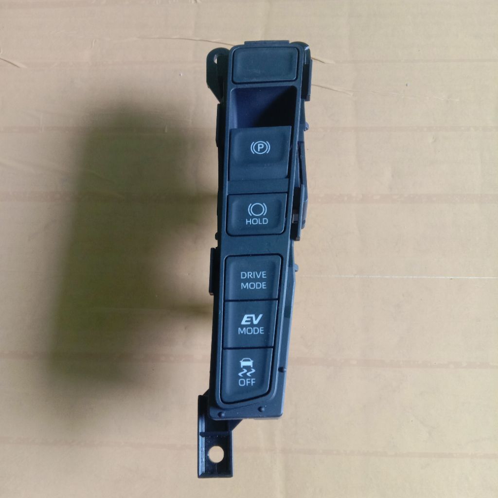 switch tombol saklar parkir rem tangan Innova zenix