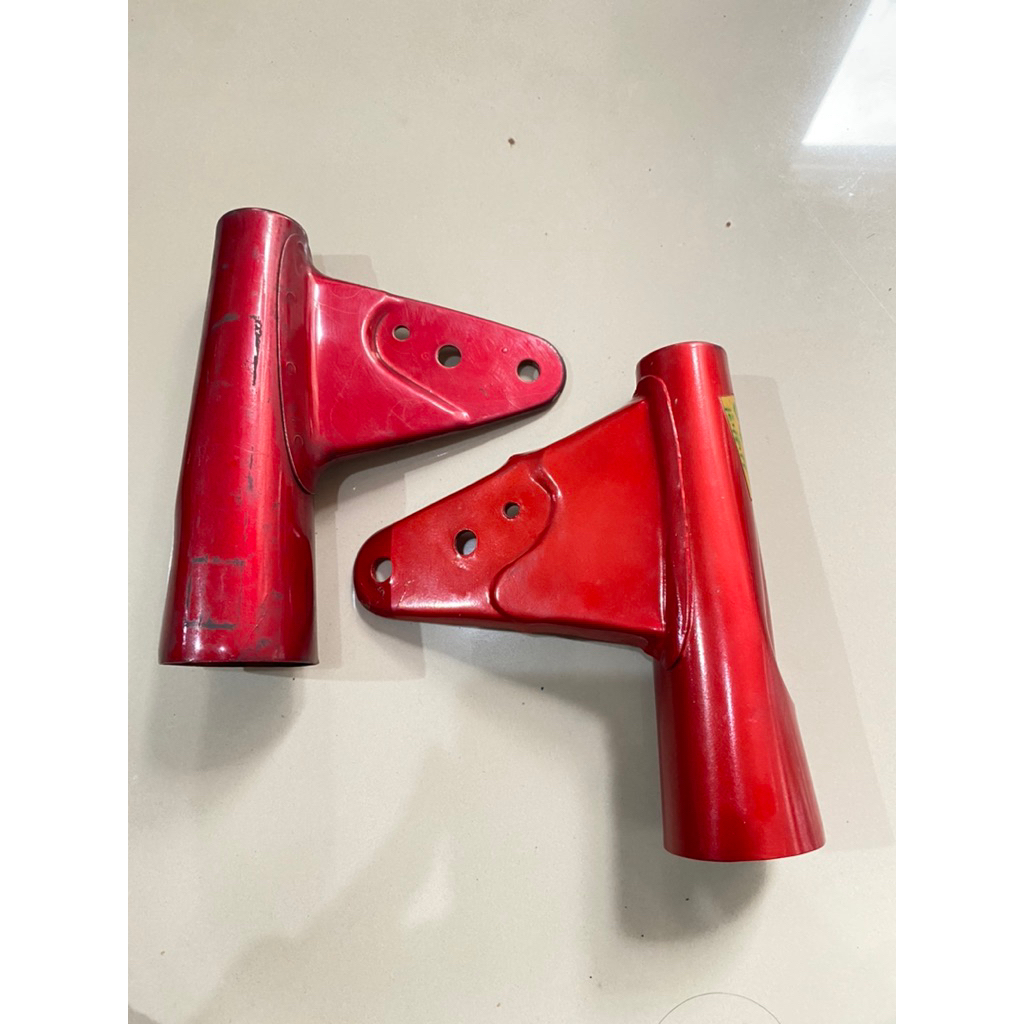 kupingan lampu Yamaha rs100 rs125 ls3 merah