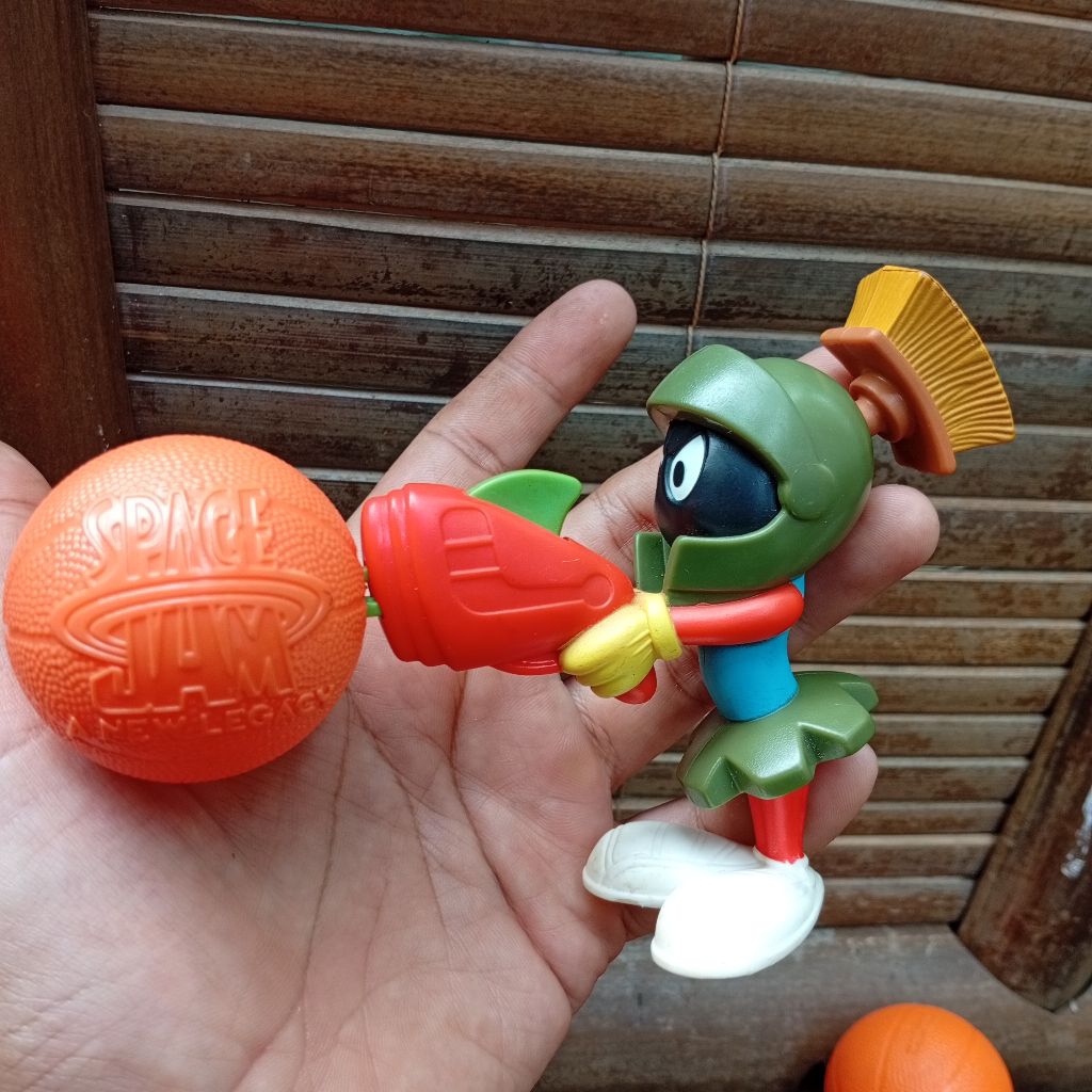 happy meal toys space jam legacy martian