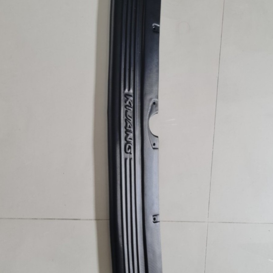 Sill Plate Belakang Kijang Kapsul