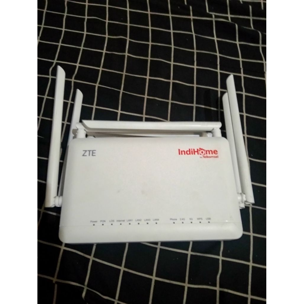 ONT ZTE ZXHN F6600P plus adaptor
