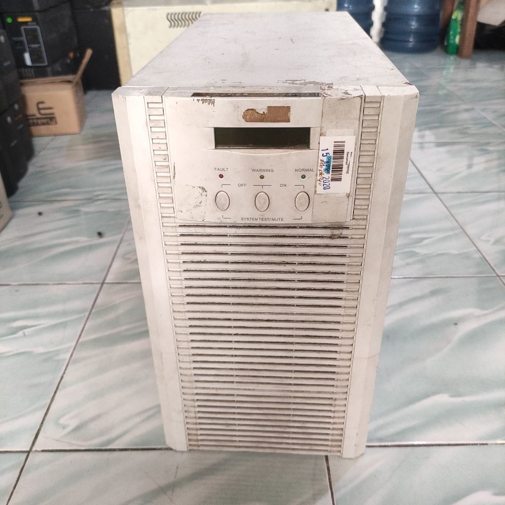 UPS ONLINE SINEWAVE LAYAR DISPLAY 3000VA UPS 3000VA