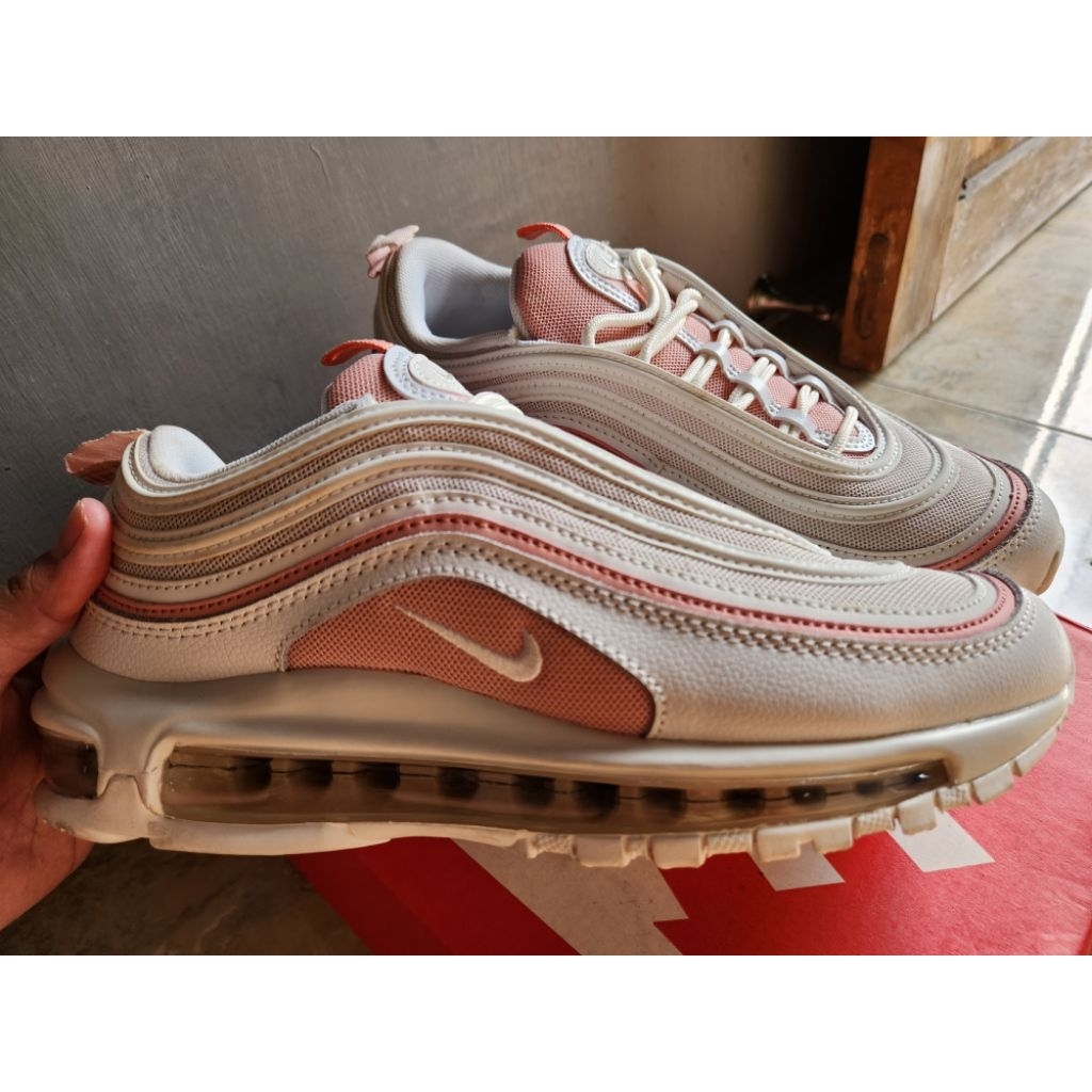 Sepatu Sneakers Nike Woman Air Max 97 Bleached Coral Original